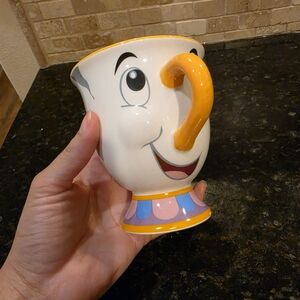 Cute Chip-Style Ceramic Mug in White and Yellow